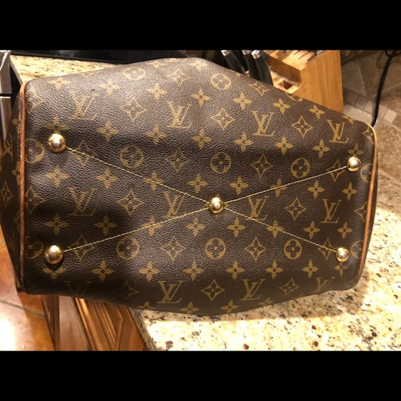 Authentic LV - Picture 4 of 4